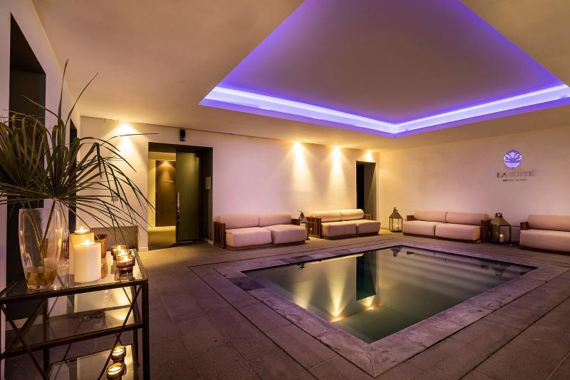 La Suite Boutique Hotel 프로치다 외부 사진